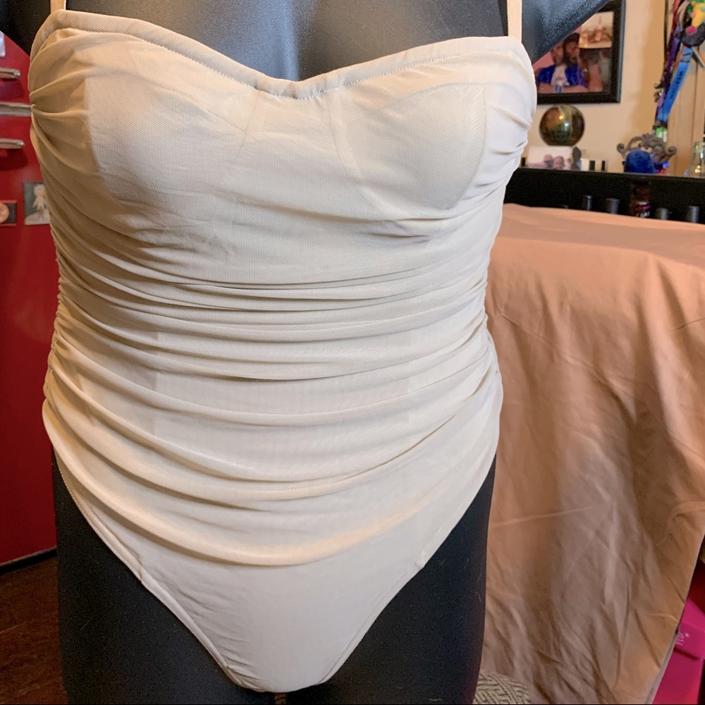 Sexy Taupe Body Top. NWT. XL